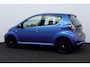 Toyota Aygo 1.0-12V Comfort Navigator/ 5-Drs/ Airco/ C.V. Afstand/ Elek. Ramen/ Isofix/ Deelbare achterbank/ Getint glas/ Metallic lak.