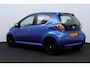 Toyota Aygo 1.0-12V Comfort Navigator/ 5-Drs/ Airco/ C.V. Afstand/ Elek. Ramen/ Isofix/ Deelbare achterbank/ Getint glas/ Metallic lak.