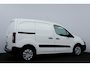 Peugeot Partner 122 1.6 BlueHDi 100 L1 XR S&S/ Zij-Schuifdeur Rechts/ 100pk!/ Airco/ Cruise/ Elek. pakket/ Bluetooth/ Armsteun/ AUX & USB/ PDC/ Getint glas.