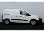 Peugeot Partner 122 1.6 BlueHDi 100 L1 XR S&S/ Zij-Schuifdeur Rechts/ 100pk!/ Airco/ Cruise/ Elek. pakket/ Bluetooth/ Armsteun/ AUX & USB/ PDC/ Getint glas.