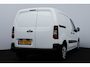 Peugeot Partner 122 1.6 BlueHDi 100 L1 XR S&S/ Zij-Schuifdeur Rechts/ 100pk!/ Airco/ Cruise/ Elek. pakket/ Bluetooth/ Armsteun/ AUX & USB/ PDC/ Getint glas.