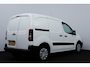 Peugeot Partner 122 1.6 BlueHDi 100 L1 XR S&S/ Zij-Schuifdeur Rechts/ 100pk!/ Airco/ Cruise/ Elek. pakket/ Bluetooth/ Armsteun/ AUX & USB/ PDC/ Getint glas.