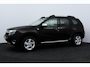 Dacia Duster 1.6 Lauréate/ DEALER ONDERHOUDEN!/ Trekhaak/ Leder/ Airco/ C.V. Afstand/ Elek. pakket/ Isofix/ Radio-CD AUX/ 6-Bak/ 16'' LMV/ Mistl./ Extra getint glas.