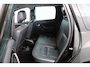 Dacia Duster 1.6 Lauréate/ DEALER ONDERHOUDEN!/ Trekhaak/ Leder/ Airco/ C.V. Afstand/ Elek. pakket/ Isofix/ Radio-CD AUX/ 6-Bak/ 16'' LMV/ Mistl./ Extra getint glas.