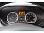 Dacia Duster 1.6 Lauréate/ DEALER ONDERHOUDEN!/ Trekhaak/ Leder/ Airco/ C.V. Afstand/ Elek. pakket/ Isofix/ Radio-CD AUX/ 6-Bak/ 16'' LMV/ Mistl./ Extra getint glas.