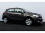 Opel Mokka 1.4 T Cosmo/ Trekhaak/ Camera/ 17'' LMV/ Navi/ Clima/ Cruise/ Elek. pakket/ Isofix/ Bluetooth/ Armsteun/ Multi. LEDER. Stuur/ Mistl./ PDC V+A/ Dagrijverl.