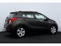 Opel Mokka 1.4 T Cosmo/ Trekhaak/ Camera/ 17'' LMV/ Navi/ Clima/ Cruise/ Elek. pakket/ Isofix/ Bluetooth/ Armsteun/ Multi. LEDER. Stuur/ Mistl./ PDC V+A/ Dagrijverl.