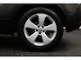 Opel Mokka 1.4 T Cosmo/ Trekhaak/ Camera/ 17'' LMV/ Navi/ Clima/ Cruise/ Elek. pakket/ Isofix/ Bluetooth/ Armsteun/ Multi. LEDER. Stuur/ Mistl./ PDC V+A/ Dagrijverl.