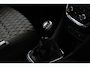 Opel Mokka 1.4 T Cosmo/ Trekhaak/ Camera/ 17'' LMV/ Navi/ Clima/ Cruise/ Elek. pakket/ Isofix/ Bluetooth/ Armsteun/ Multi. LEDER. Stuur/ Mistl./ PDC V+A/ Dagrijverl.