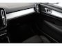 Volvo XC40 T2 AUT. MOMENTUM BUSINESS -PANO.DAK|BLIS|ADAP.CRUISE|CAMERA|CLIMATE|KEYLESS|INDUC.LADEN|ZITTINGVERL.|19"