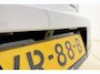 Peugeot 208 1.2 Hybrid 110 e-DCS6 Allure | Tot 8 jaar fabrieksgarantie! | Adaptive Cruise Control | Apple Carplay & Android Auto | Full LED | 360 Camera | Climate Control | Navigatie