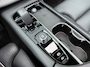 Volvo XC90 2.0 T8 Plug-in hybrid AWD Ultra Dark 455pk Luchtvering / Trekhaak / Stoel-Stuur Verwarming
