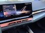 BMW 5-Serie Touring 530e xDrive M-sport Pro 300pk Shadow / Trekhaak / HUD / 21inc / Carbon