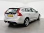 Volvo V60 2.0 D4 163 PK 5-CILINDER SUMMUM + LEDER | XENON | TREKHAAK | STOELVERW. | NAVIGATIE