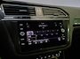Volkswagen Tiguan 1.5 TSI Comfortline Business / Panoramadak / Leder / NL Auto