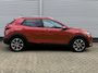 Kia Stonic 1.0 T-GDi DynamicLine | Trekhaak | Climate Control | Navigatie | Camera |