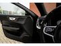 Volvo V60 2.0 B4 R-Design Pano Camera Harman/Kardon 20''