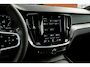 Volvo V60 2.0 B4 R-Design Pano Camera Harman/Kardon 20''