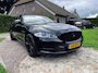 Jaguar XJ 2.0 Luxury-PANO-CAMERA-NL AUTO-BLACK OPTIEK-20"-