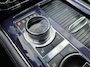 Jaguar XJ 2.0 Luxury-PANO-CAMERA-NL AUTO-BLACK OPTIEK-20"-