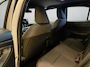 Toyota Yaris Cross 1.5 HYBRID DYNAMIC BITONE SILVERLINE GARANTIE 2035 NAVIGATIE . STUUR EN STOEL VERWARMING . ADAPTIEVE CRUICE CONTROL .