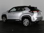 Toyota Yaris Cross 1.5 HYBRID DYNAMIC BITONE SILVERLINE GARANTIE 2035 NAVIGATIE . STUUR EN STOEL VERWARMING . ADAPTIEVE CRUICE CONTROL .