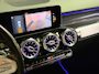 Mercedes-Benz GLB 250 Premium Plus Amg | Pano | Trekhaak | Sfeerverlichting | Camera | Carplay | Stoelverwarming | Burmester | NAP