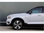 Volvo XC40 Recharge P8 AWD R-Design 95,8% soh! | Stoelverwarming | Warmtepomp | Adaptieve Cruise | Leer / Alcantara |