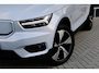 Volvo XC40 Recharge P8 AWD R-Design 95,8% soh! | Stoelverwarming | Warmtepomp | Adaptieve Cruise | Leer / Alcantara |