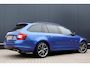 Skoda Octavia Combi 2.0 TSI RS Automaat | Stoelverwarming | DAB+ | Keyless | Elektrische Achterklep | Xenon
