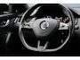 Skoda Octavia Combi 2.0 TSI RS Automaat | Stoelverwarming | DAB+ | Keyless | Elektrische Achterklep | Xenon