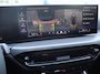 BMW 3-Serie Touring 330i xDrive | Pano | Trekhaak | 360 Camera | HUD