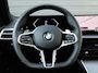 BMW 3-Serie Touring 330i xDrive | Pano | Trekhaak | 360 Camera | HUD