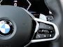 BMW 3-Serie Touring 330i xDrive | Pano | Trekhaak | 360 Camera | HUD