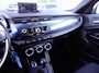 Alfa Romeo Giulietta 1.4 T Distinctive | NL-AUTO | PANO | CRUISE | NAVI | LMV |