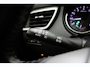 Nissan Qashqai 1.2 Tekna Automaat - Panorama, Navi, Camera, Leer, Stoelverw. Trekhaak