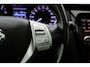Nissan Qashqai 1.2 Tekna Automaat - Panorama, Navi, Camera, Leer, Stoelverw. Trekhaak