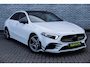 Mercedes-Benz A-klasse 250 e Business Solution AMG Limited | Trekhaak | Panoramadak | Multibeam LED Koplampen | Achteruitrijcamera | Keyless Entry | Elektrisch Verstelbare Voorstoelen | Widescreen Cockpit | Thermotronic | Apple Carplay