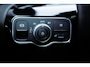 Mercedes-Benz A-klasse 250 e Business Solution AMG Limited | Trekhaak | Panoramadak | Multibeam LED Koplampen | Achteruitrijcamera | Keyless Entry | Elektrisch Verstelbare Voorstoelen | Widescreen Cockpit | Thermotronic | Apple Carplay