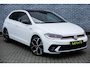 Volkswagen Polo 2.0 TSI GTI | Panoramadak | Matrix iQ.Light | Beats Audio | Achteruitrijcamera | ArtVelours | Lichtmetalen Velgen 18 inch | Keyless Entry | Discover Pro Navigatie | Apple Carplay | Android Auto