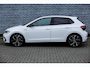 Volkswagen Polo 2.0 TSI GTI | Panoramadak | Matrix iQ.Light | Beats Audio | Achteruitrijcamera | ArtVelours | Lichtmetalen Velgen 18 inch | Keyless Entry | Discover Pro Navigatie | Apple Carplay | Android Auto