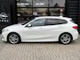 BMW 1-Serie 118i Business Edition M-sport Automaat | SPORTSTOELEN| BMW LED ADAPTIEF| SFEERVERLICHTING| NAVIGATIE| APPLE CARPLAY/ANDROID AUTO| CAMERA + PARKEERSENSOREN| 17" M-SPORT VELGEN| ELEC. CLIMATE CONTROL| BMW DEALER ONDERHOUDEN|