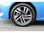 Peugeot 208 1.2 PureTech Allure Pack, 100 PK, Camera, Full led, Cruise, Apple Carplay, Clima, Donker glas, 16 inch Lmv.