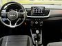 Kia Stonic 1.0 T-GDi MHEV DynamicLine | Parkeercamera | Navigatie via Apple Carplay | Cruise Control | Licht metalen velgen