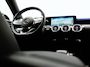 Mercedes-Benz A-klasse 250 e Business Solution AMG Limited PHEV 218pk Dealer O.H. | Adaptive Cruise | Camera | Alcantara Sportstoelen Verwarmd | BLIS | Sfeerverlichting | Apple Carplay | Navigatie | DAB | Plug In Hybrid |